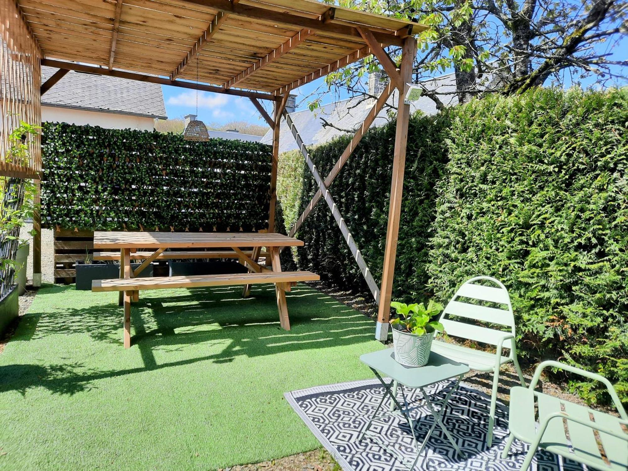 Le Gite De La Menuiserie Maisoncelles-la-Jourdan Bagian luar foto
